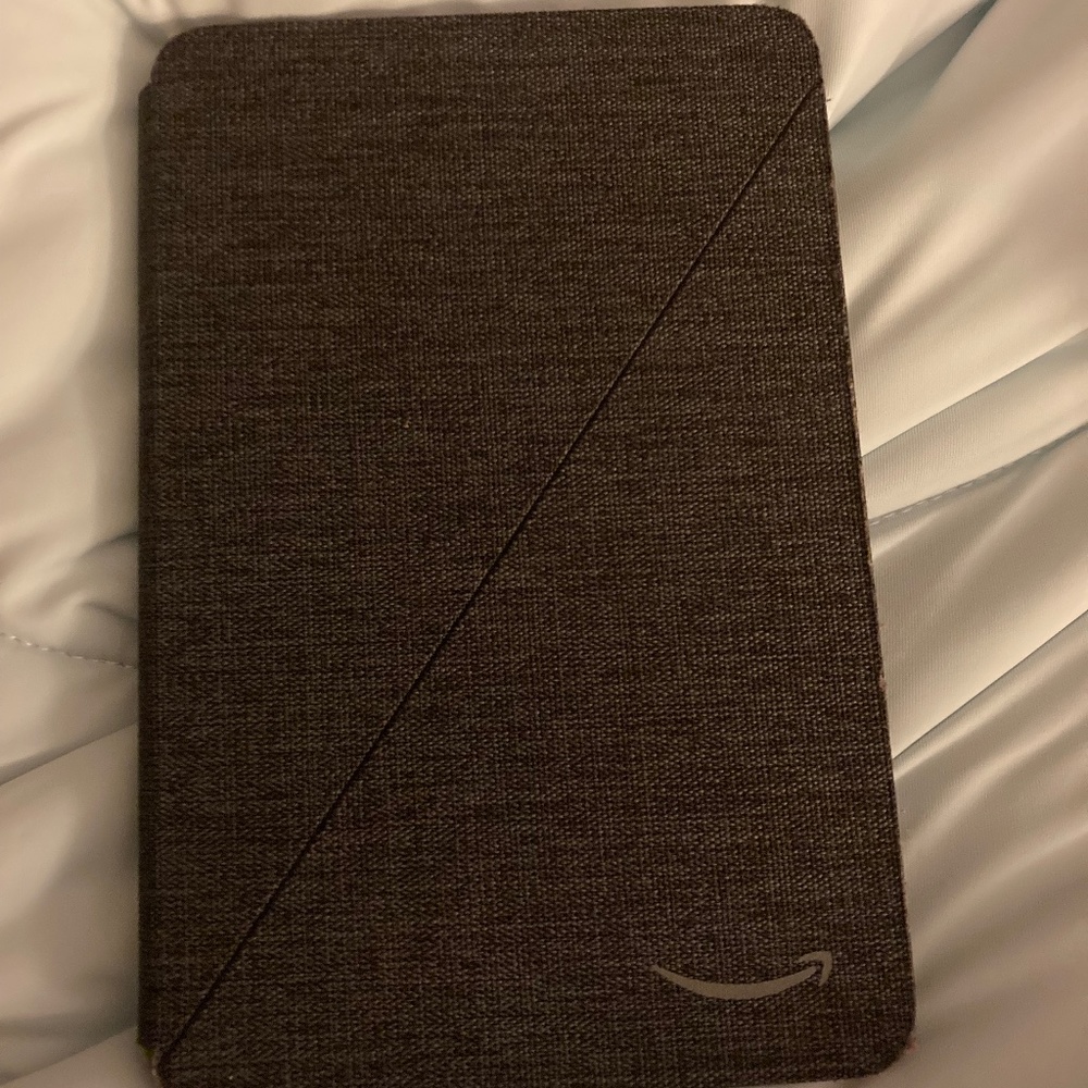 Kindle Fire 7 (with charger, case and 128 gb micro sd card)